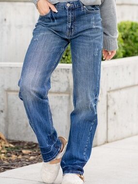 KanCan Mordekaiser High Rise Dad Jeans - Size 11/29